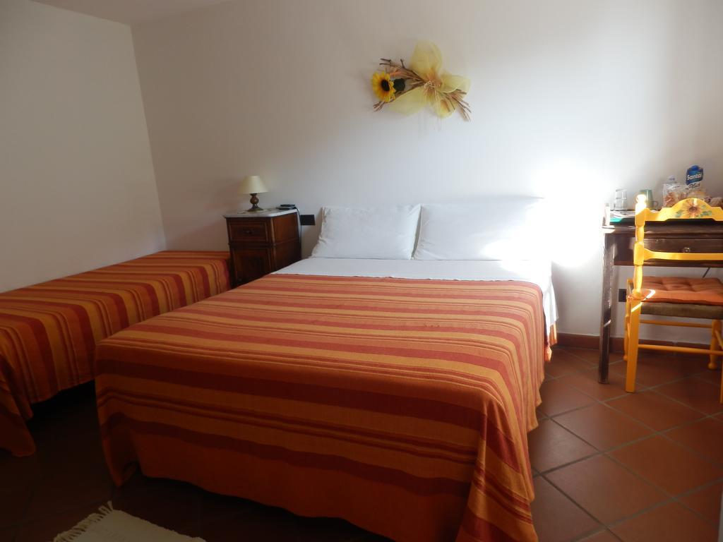 Bed and Breakfast Il Girasole Fosdinovo Pokój zdjęcie